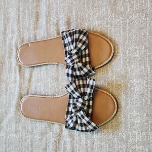 Bow slide sandals